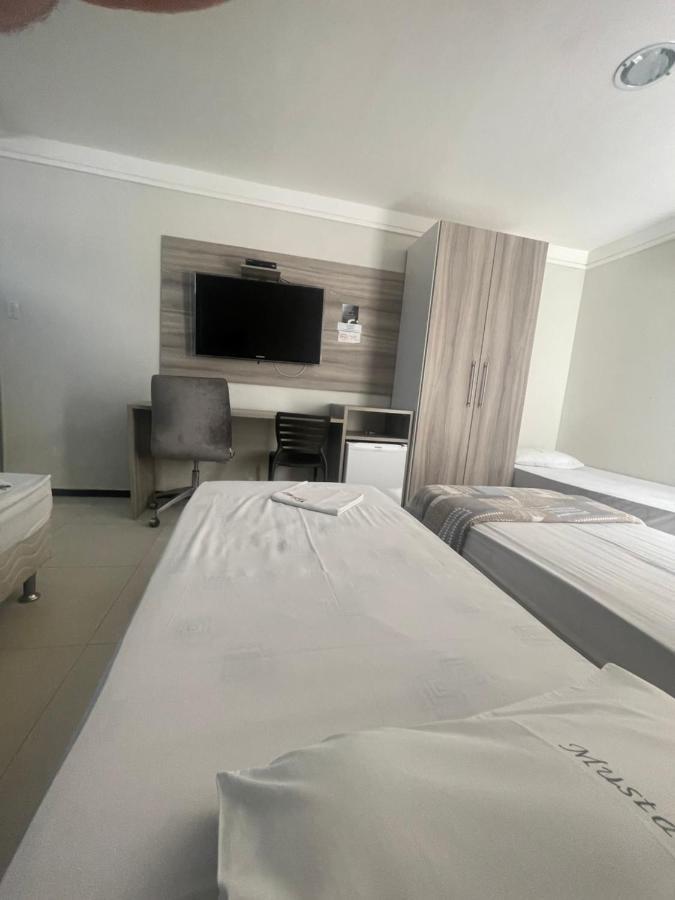 Mustang Hotel Салгейру Экстерьер фото